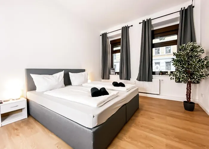 Апартаменты Moderne 3 Schlafzimmer Mit Modernem Bad, Kueche, Waschmaschine Und Trockner *